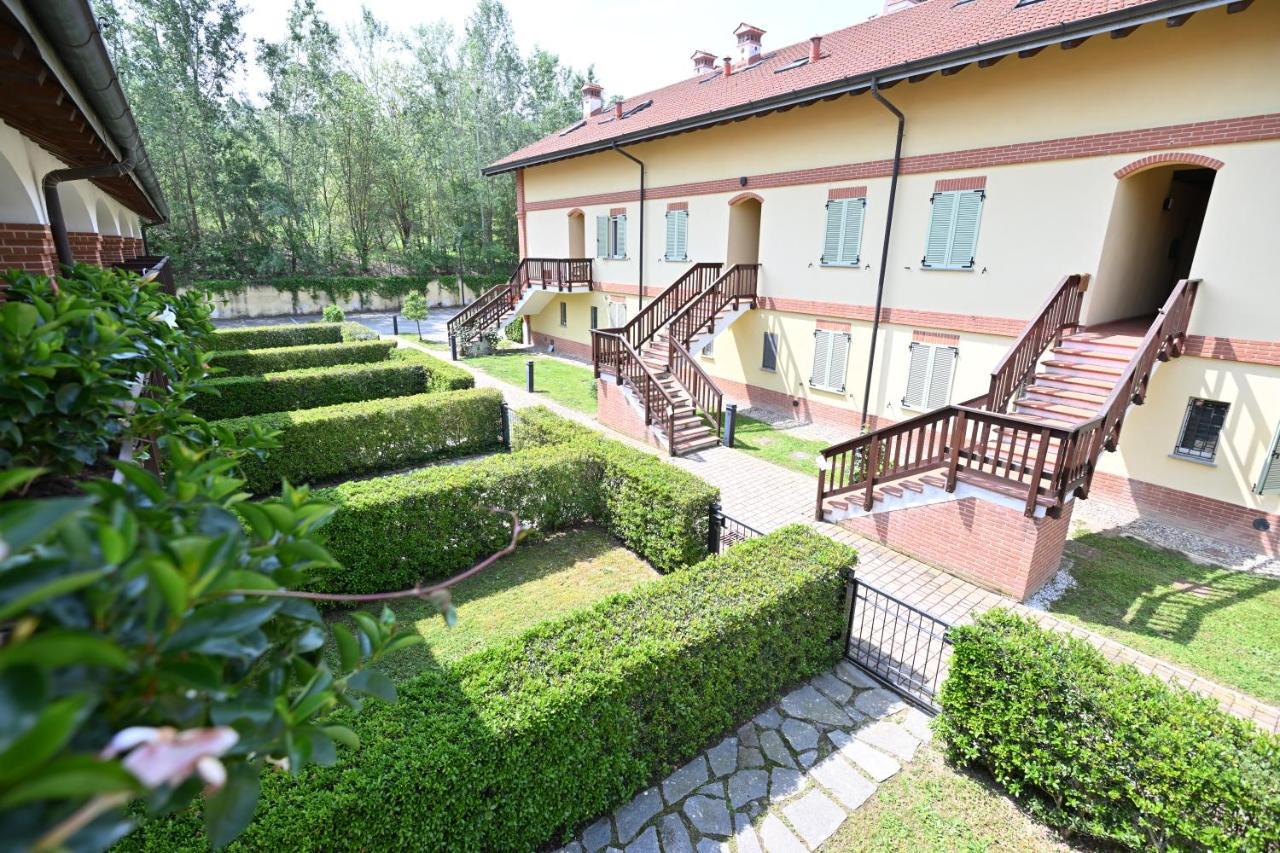 Aura Loving Home Con 4 Posti Letto, Cucina Completa, Terrazzo Ed Un Grande Parco Verde Serravalle d'Asti Luaran gambar