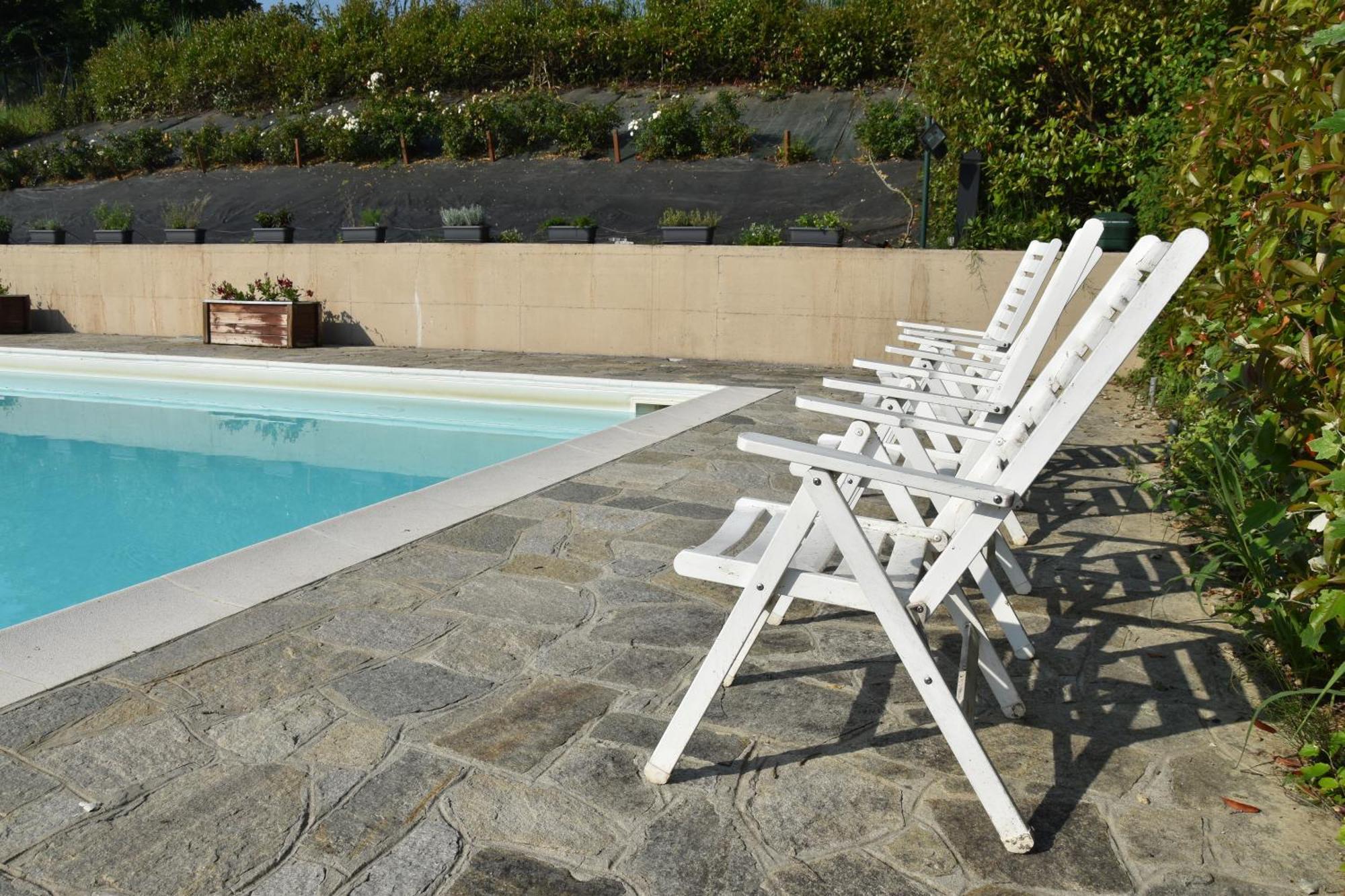 Aura Loving Home Con 4 Posti Letto, Cucina Completa, Terrazzo Ed Un Grande Parco Verde Serravalle d'Asti Luaran gambar